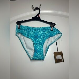 Nip Tuck Blue and White Tye Dye Bikini Bottom size USA 6